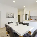 Bosa Apartmán *