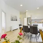 Bosa Апартаменти