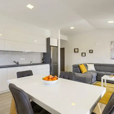 شقة Bosa زادار