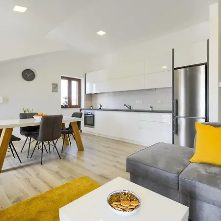 شقة Bosa زادار