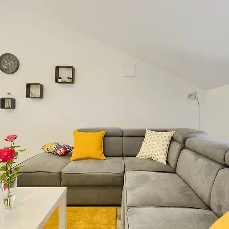 شقة Bosa زادار