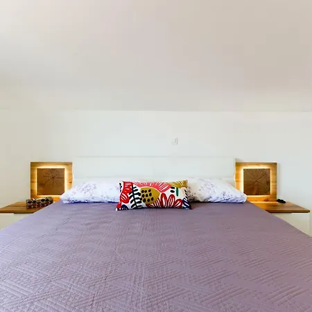 Bosa Apartment