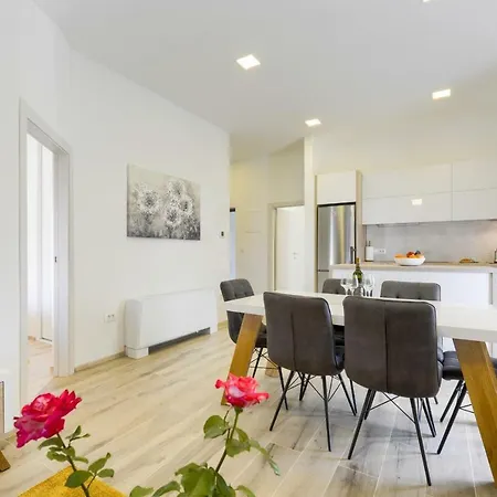 Bosa Apartment