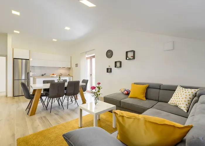 Lejlighed Bosa Apartments